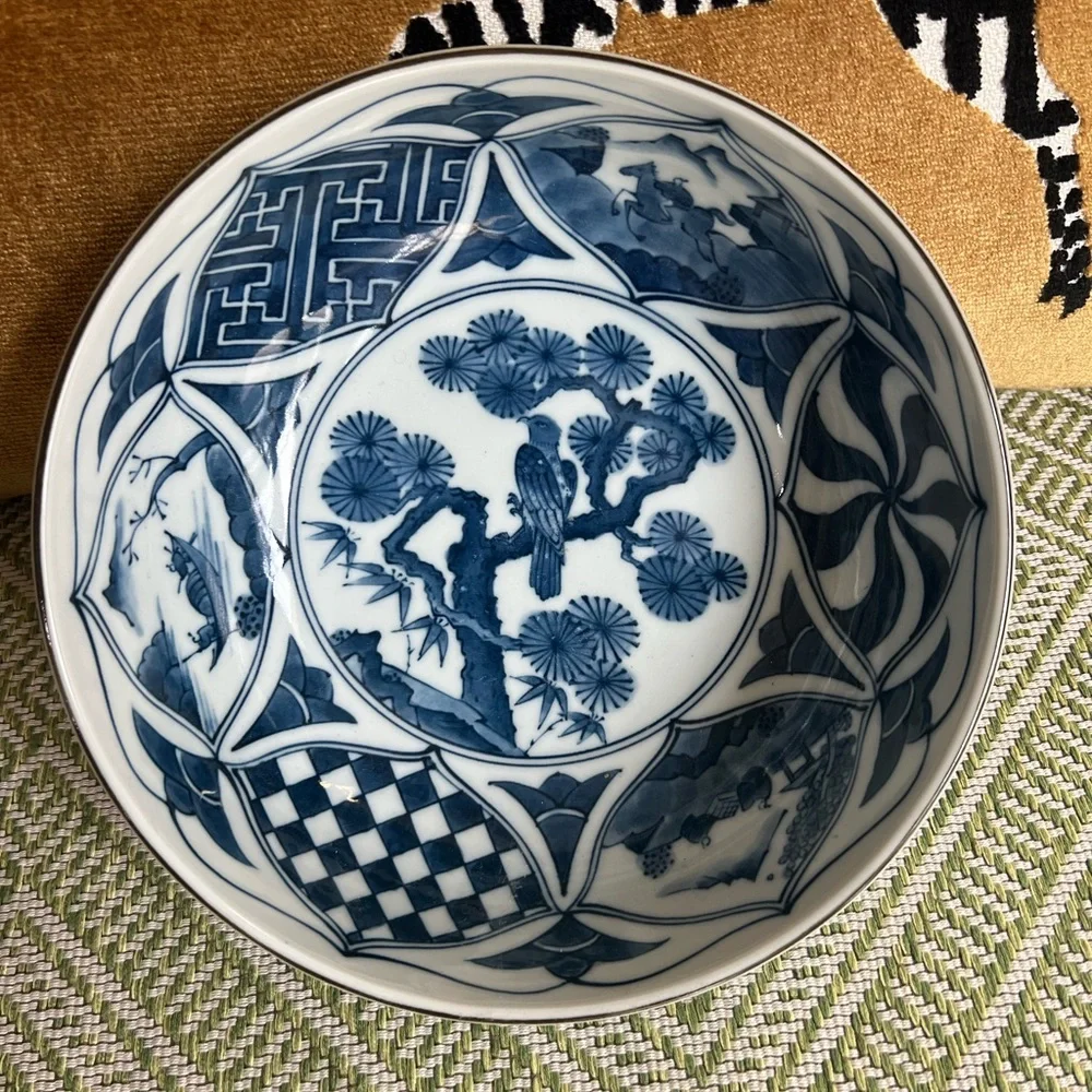 Vintage 1950s Chinese Batavia Ware Blue and White Bowl With Tree Hawk Bird - Picture 5 of 7